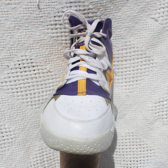 Nike Air Flight Huarache Lakers Size 9.5 705005-101 - Picture 5 of 10